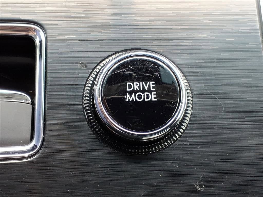 Used 2025 Lincoln Aviator Reserve w/ Equipment Group 201A image 19