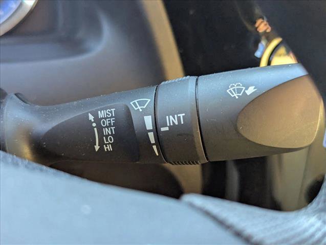 Used 2019 Toyota Corolla LE image 18