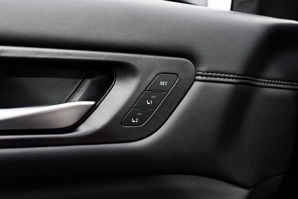 New 2025 Nissan Pathfinder Platinum image 21