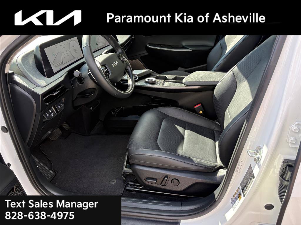 Certified 2024 Kia EV6 Wind w/ Wind Technology Package AWD/4WD image 18