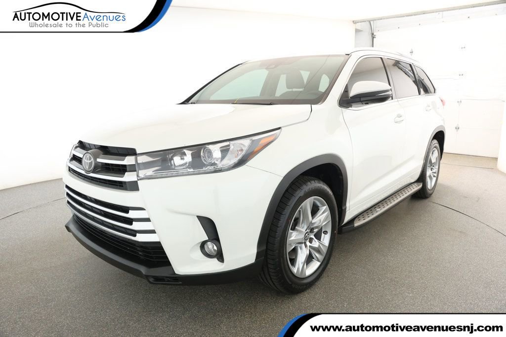 Used 2018 Toyota Highlander Limited
