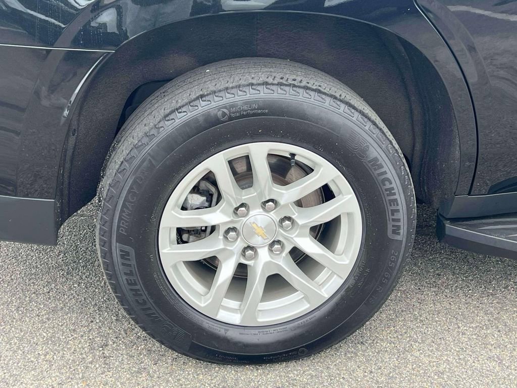 Used 2023 Chevrolet Tahoe LS AWD/4WD image 11