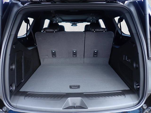 New 2026 Chevrolet Suburban LT w/ Comfort Package AWD/4WD image 9
