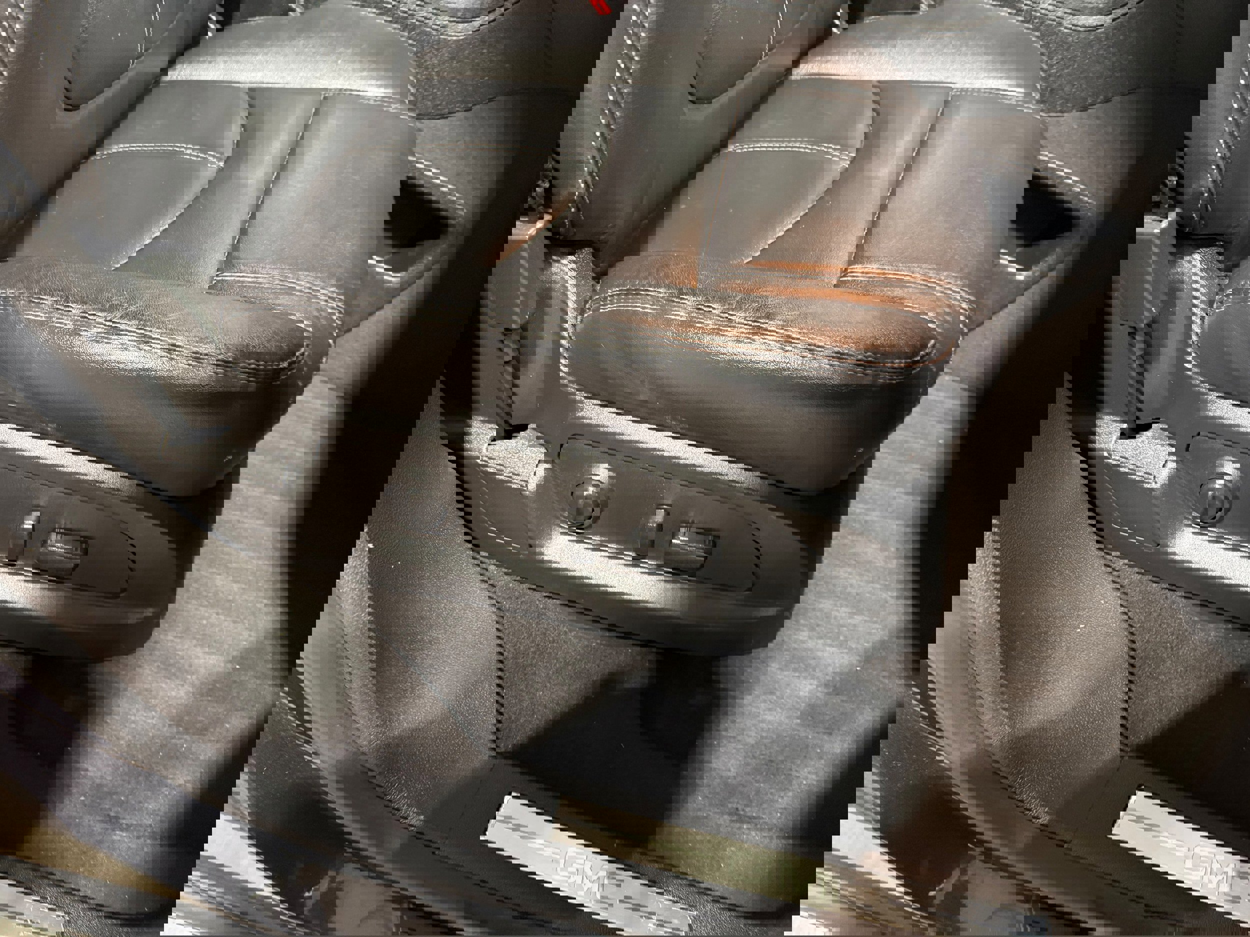 Used 2017 GMC Acadia Limited SLT image 11