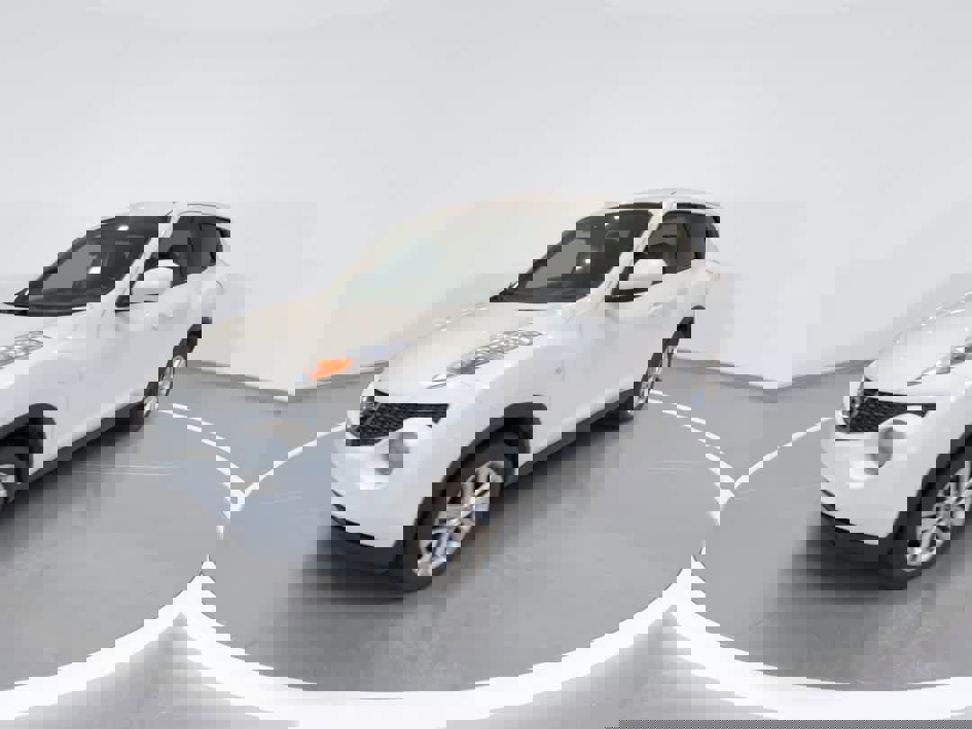 Used 2013 Nissan Juke SV image 4