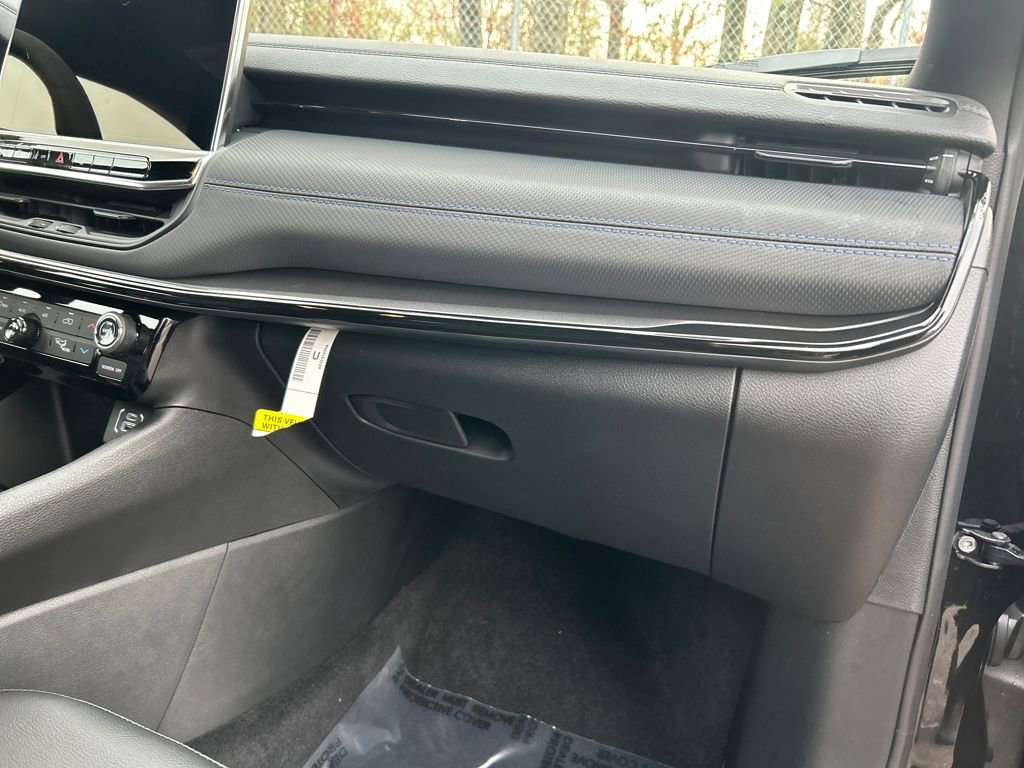 New 2026 Jeep Compass Limited image 30