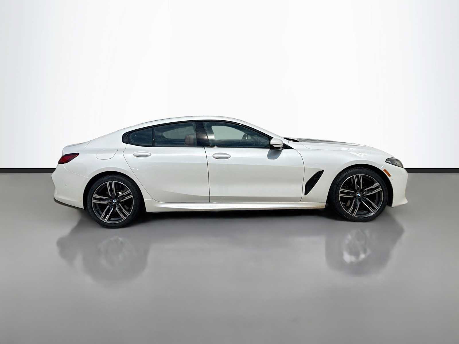 Used 2025 BMW 840i xDrive w/ M Sport Professional Package AWD/4WD image 7