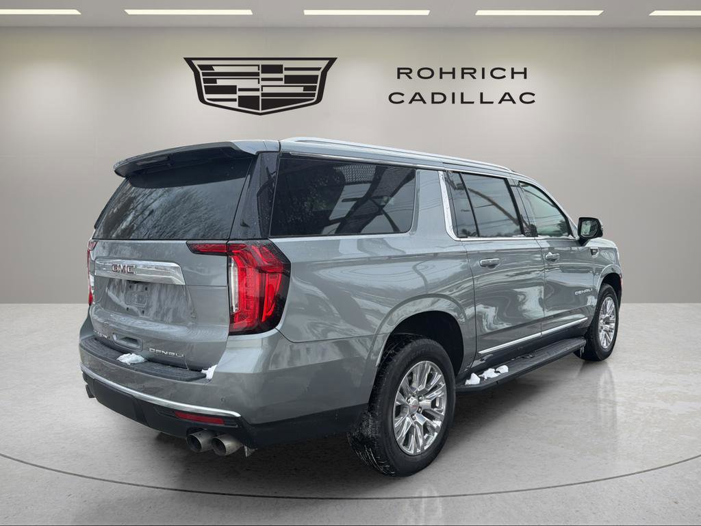 Used 2024 GMC Yukon XL Denali w/ Advanced Technology Package image 6