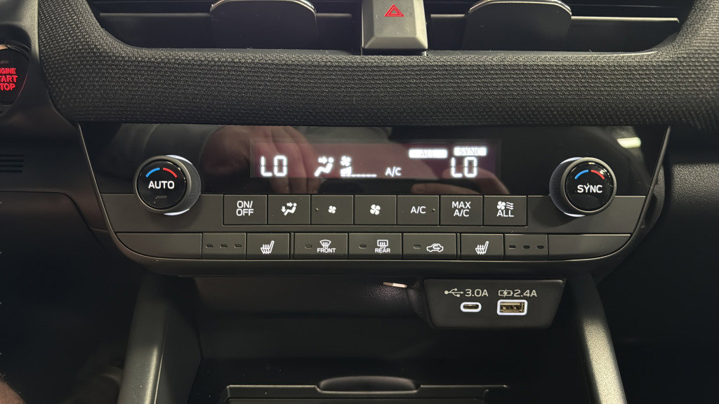 New 2026 Subaru Outback Limited AWD/4WD image 28