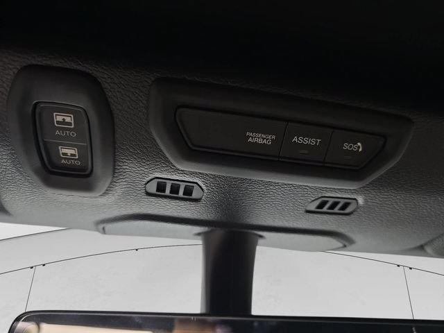 Used 2022 Jeep Wrangler Unlimited Sahara w/ Cold Weather Group AWD/4WD image 41