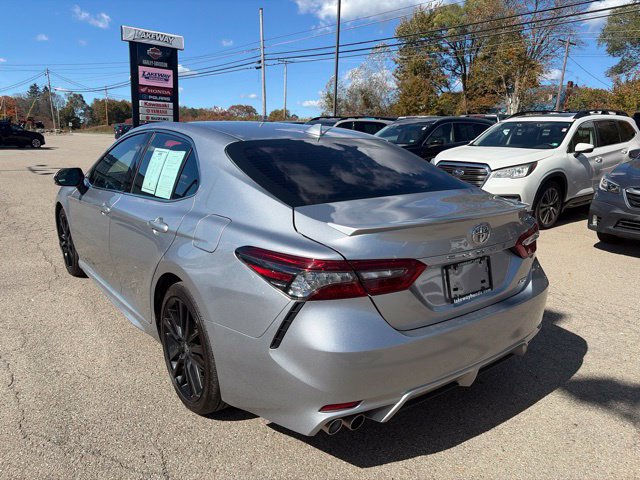 Used 2023 Toyota Camry XSE FWD image 4
