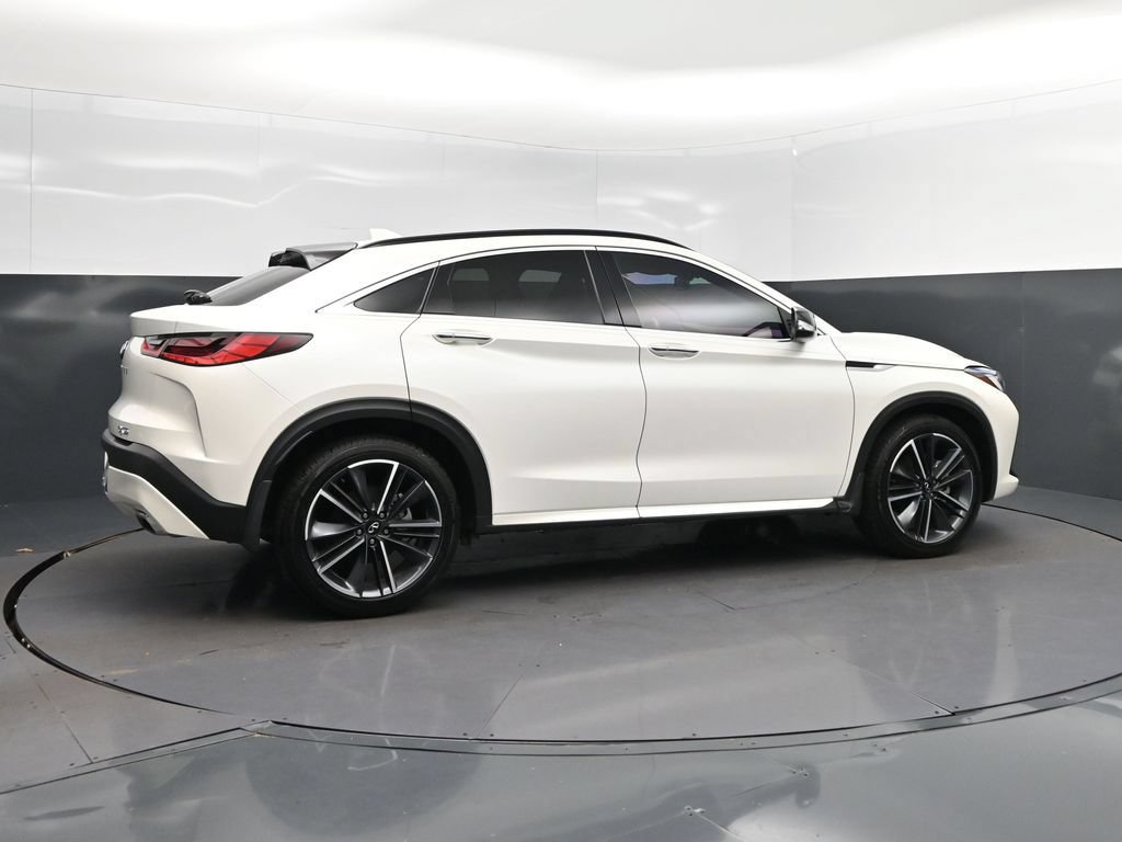 Certified 2023 INFINITI QX55 Luxe w/ Cargo Package AWD/4WD image 8