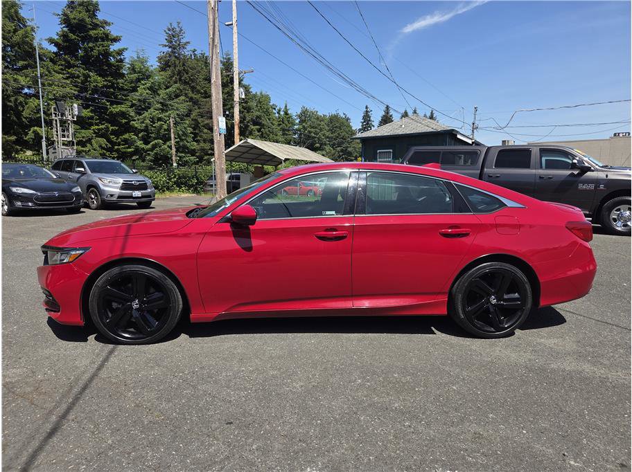 Used 2018 Honda Accord Sport image 5