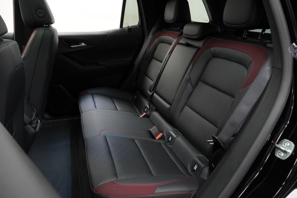 New 2027 Chevrolet Equinox RS AWD/4WD image 12