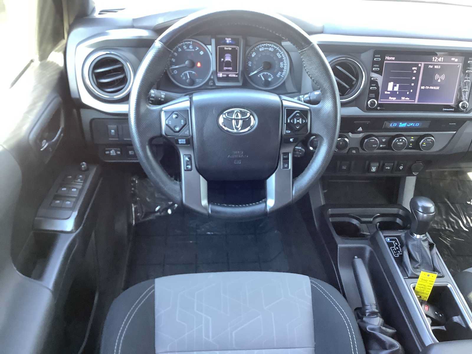 Used 2021 Toyota Tacoma TRD Off-Road AWD/4WD image 10
