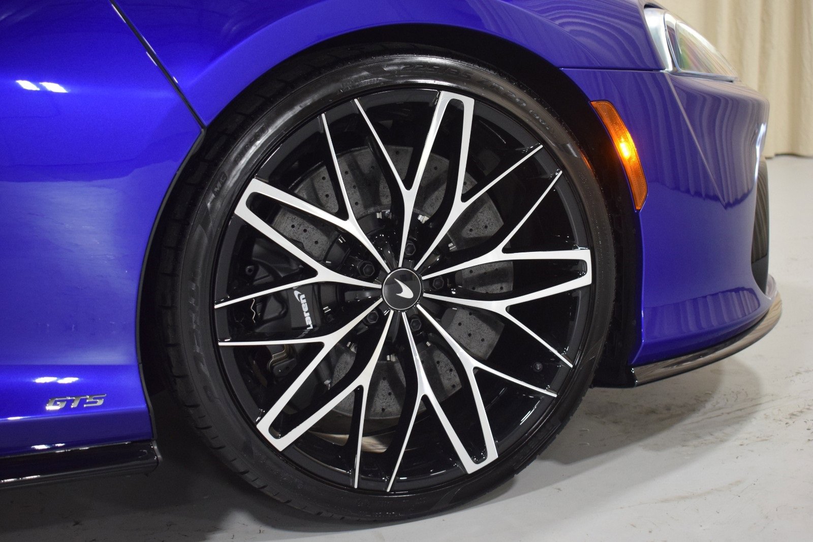 New 2025 McLaren GTS image 14