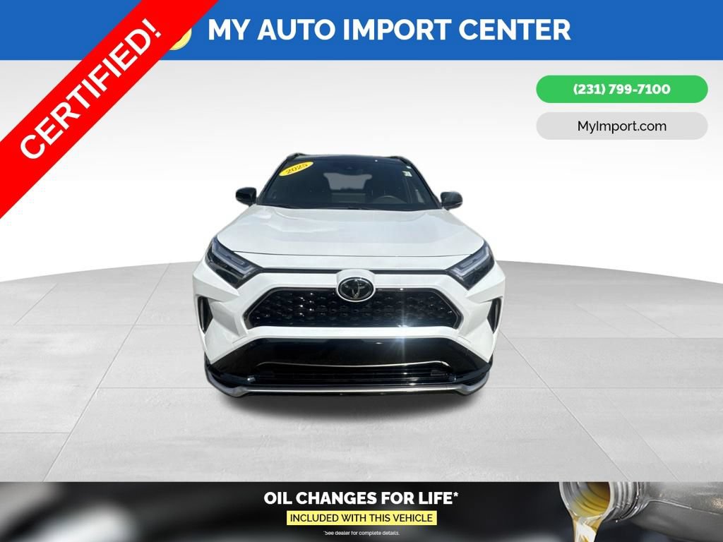 Certified 2025 Toyota RAV4 XSE AWD/4WD image 2