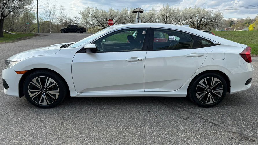 Used 2017 Honda Civic EX-T image 13