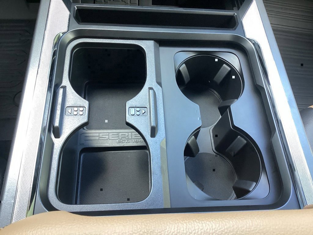 New 2025 Ford F250 Lariat w/ Black Appearance Package image 59