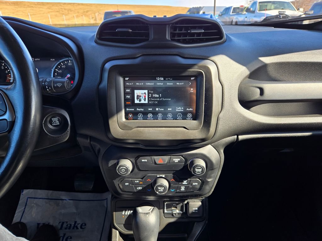Used 2020 Jeep Renegade Limited image 21