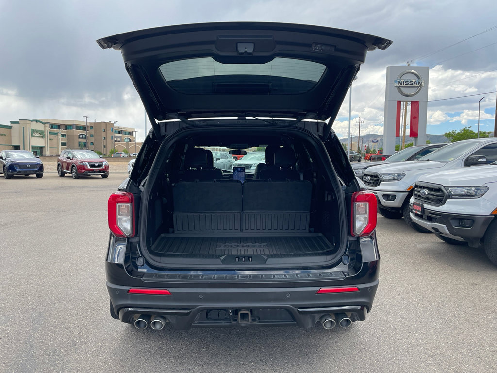 Used 2022 Ford Explorer ST w/ ST Street Pack AWD/4WD image 5