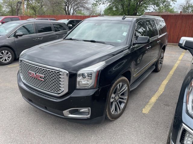 Used 2017 GMC Yukon XL Denali w/ Open Road Package image 2
