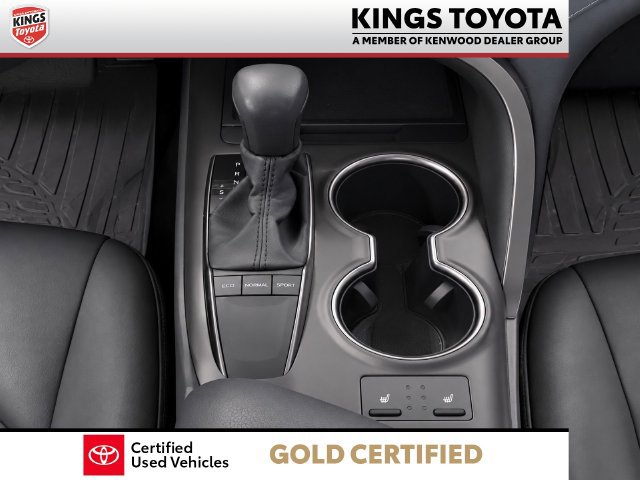 Certified 2022 Toyota Camry SE w/ Cold Weather Package FWD image 14