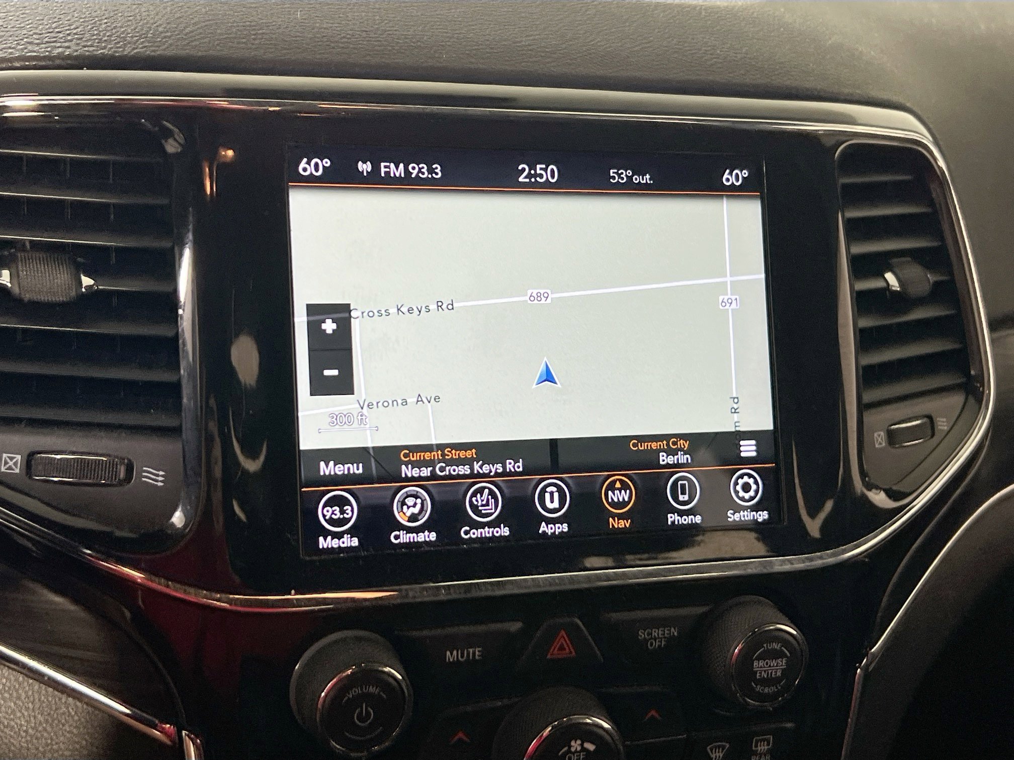 Used 2021 Jeep Grand Cherokee Limited w/ Quick Order Package 28K 80th image 13