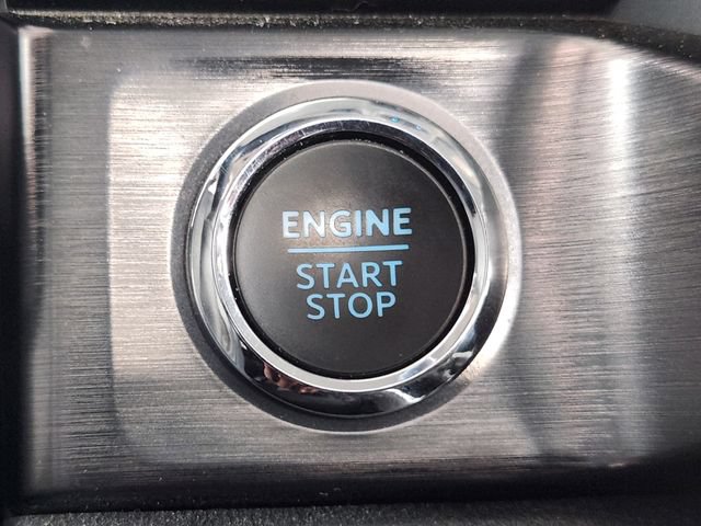 Used 2023 Ford F250 Lariat w/ Sport Appearance Package AWD/4WD image 19