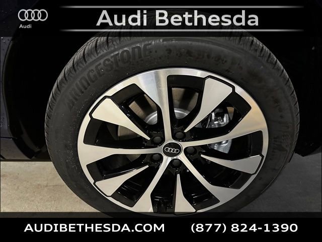 New 2026 Audi Q3 quattro 2.0T image 9