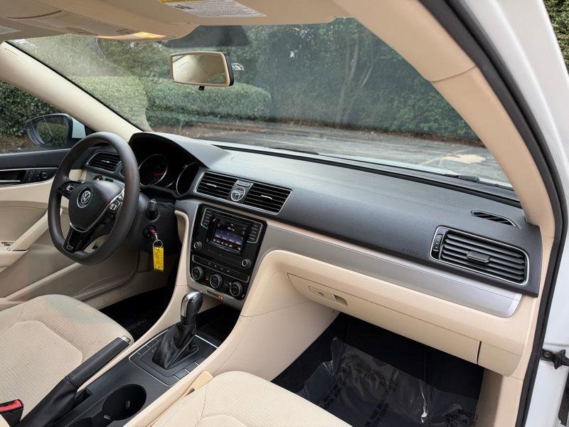 Used 2017 Volkswagen Passat 1.8T S image 25