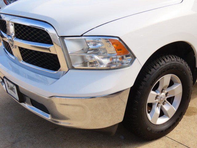 Used 2015 RAM 1500 Classic SLT image 3