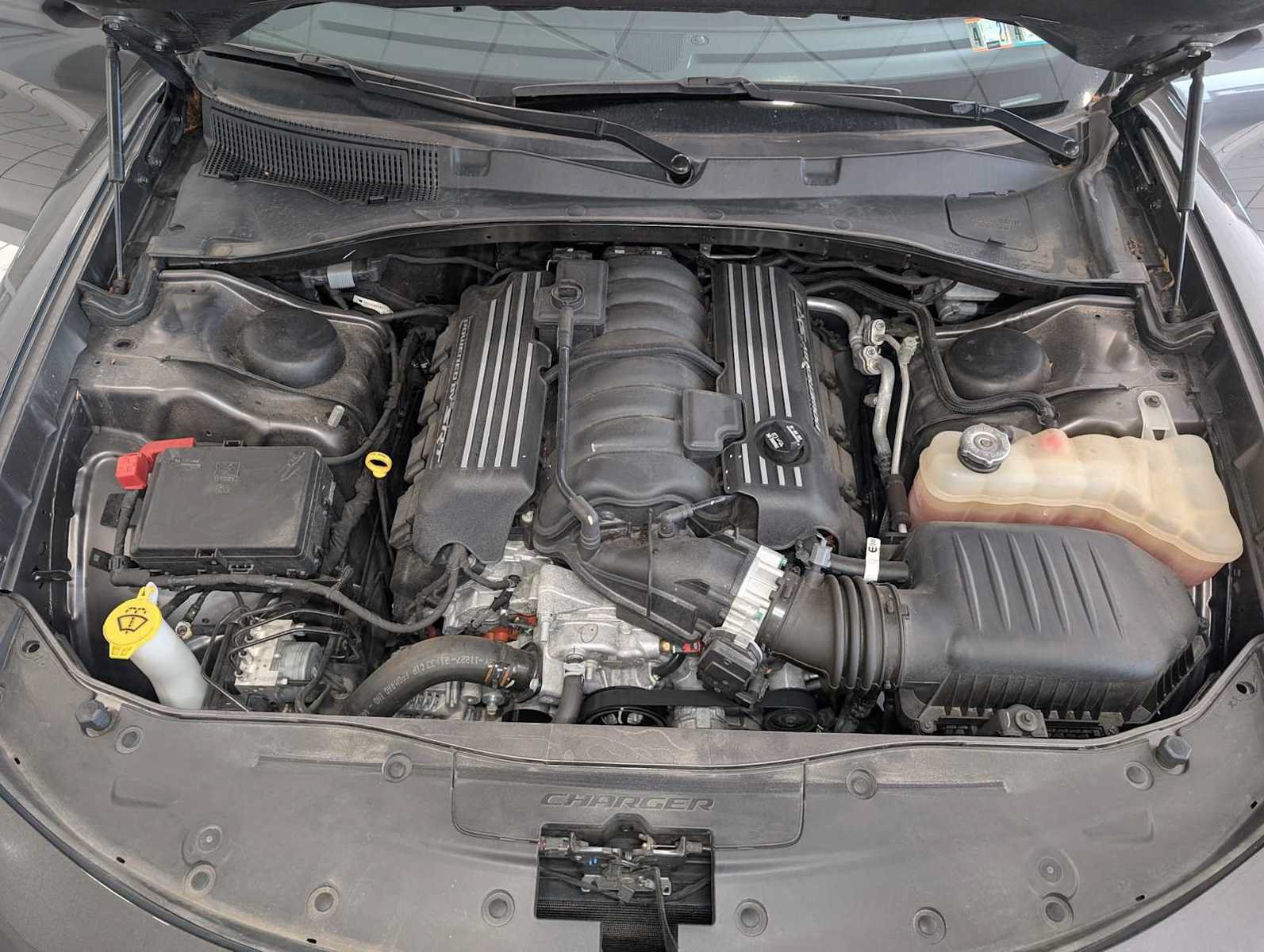 Used 2022 Dodge Charger Scat Pack RWD image 16