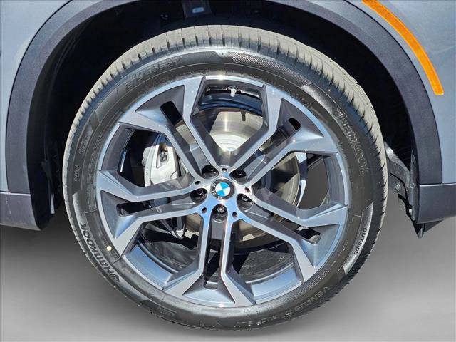 New 2026 BMW X5 sDrive40i image 10