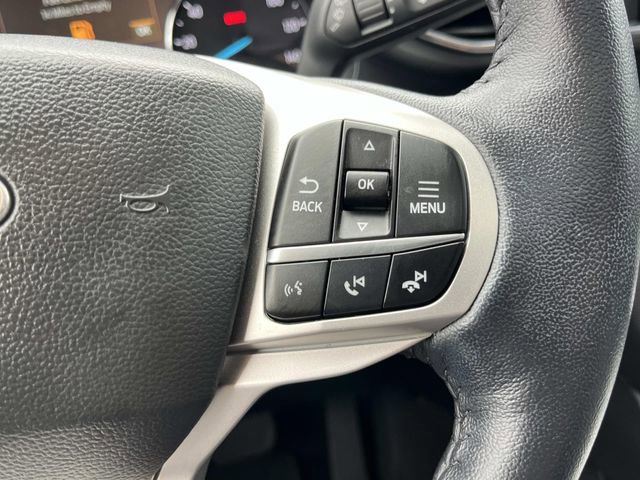Used 2022 Ford Explorer XLT w/ Equipment Group 202A AWD/4WD image 39