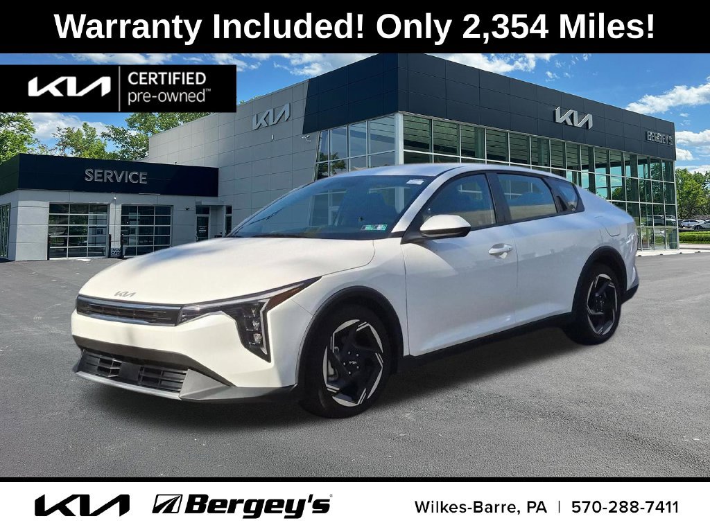 Certified 2025 Kia K4 EX FWD image 1