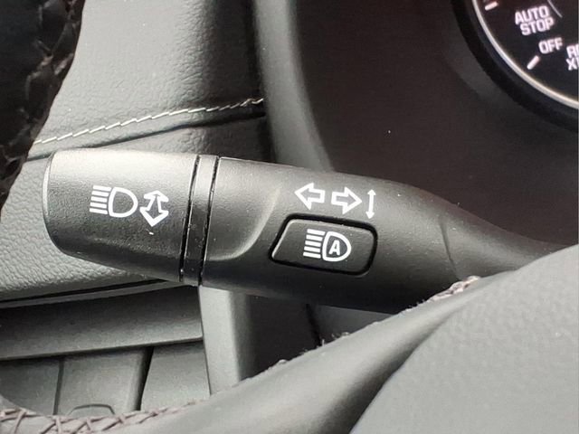 Used 2023 GMC Terrain SLT w/ LPO, Floor Liner Package image 22