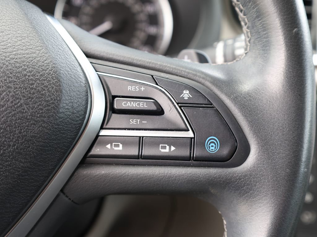 Certified 2023 INFINITI QX50 Luxe image 39