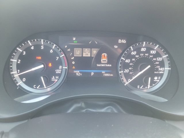 Used 2021 Toyota Highlander XLE FWD image 24