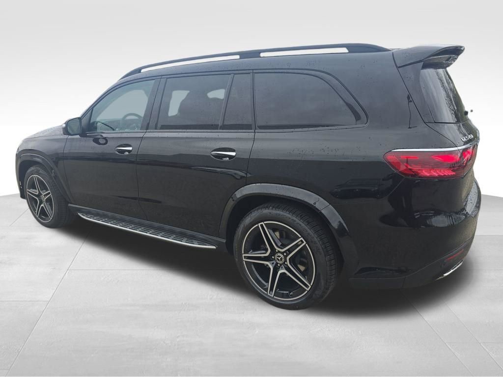 New 2026 Mercedes-Benz GLS 450 4MATIC image 3