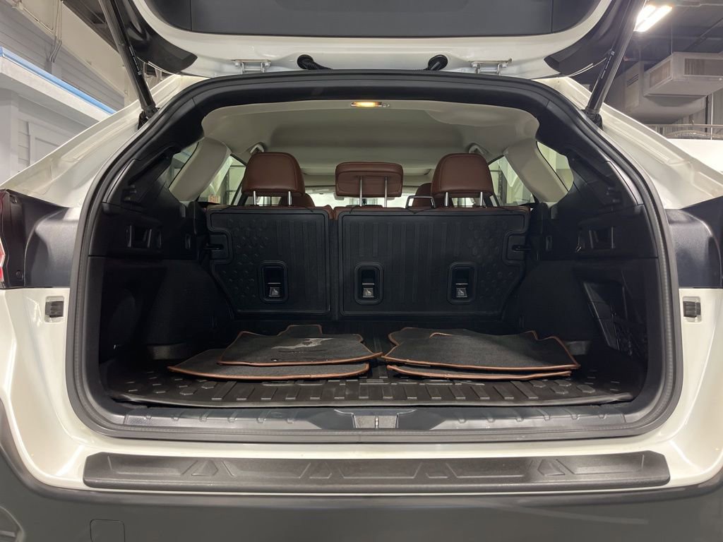 Used 2020 Subaru Outback Touring image 35