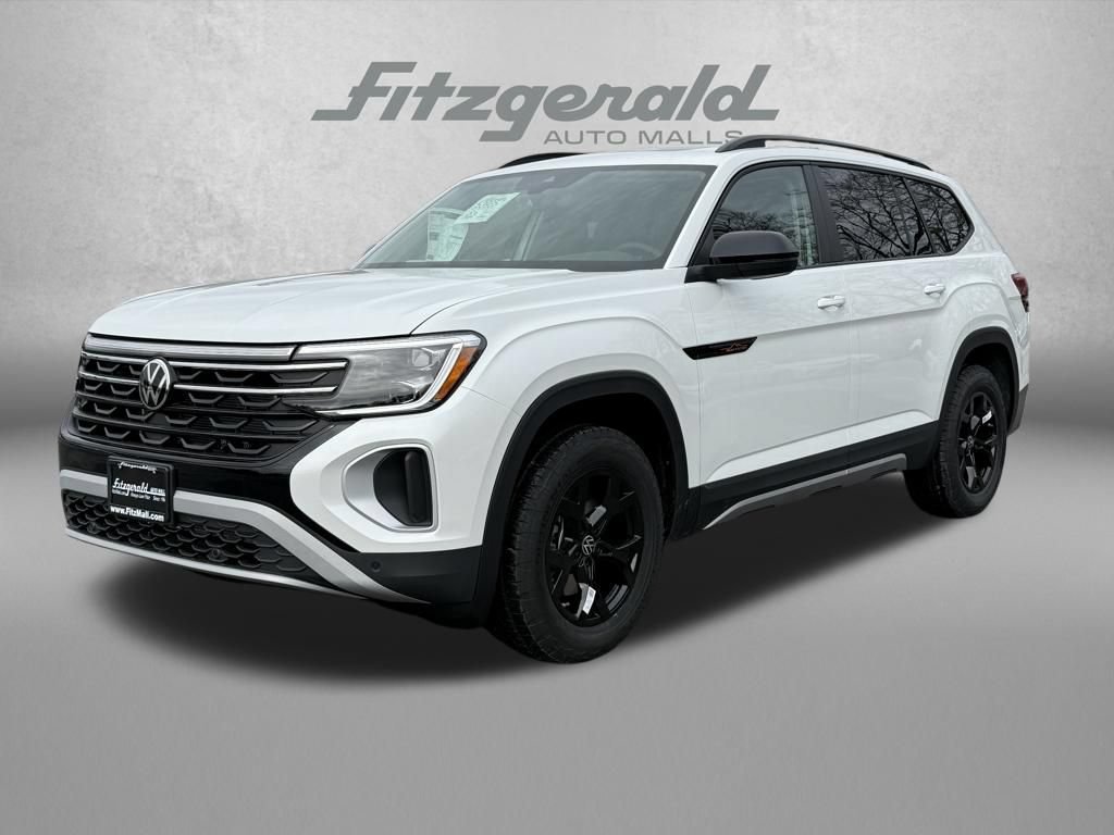 New 2026 Volkswagen Atlas Peak Edition AWD/4WD image 2
