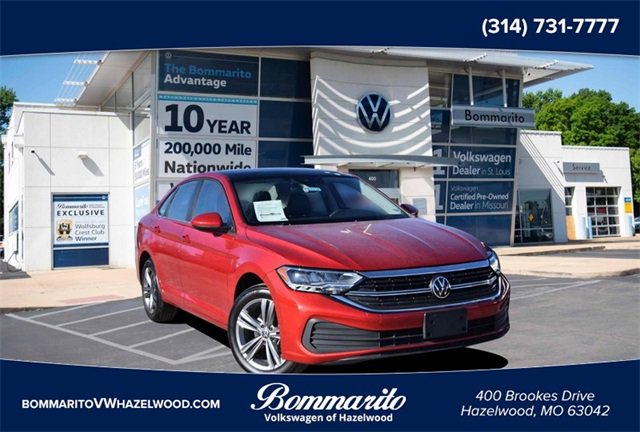 Certified 2024 Volkswagen Jetta SE w/ Panoramic Sunroof Package image 1