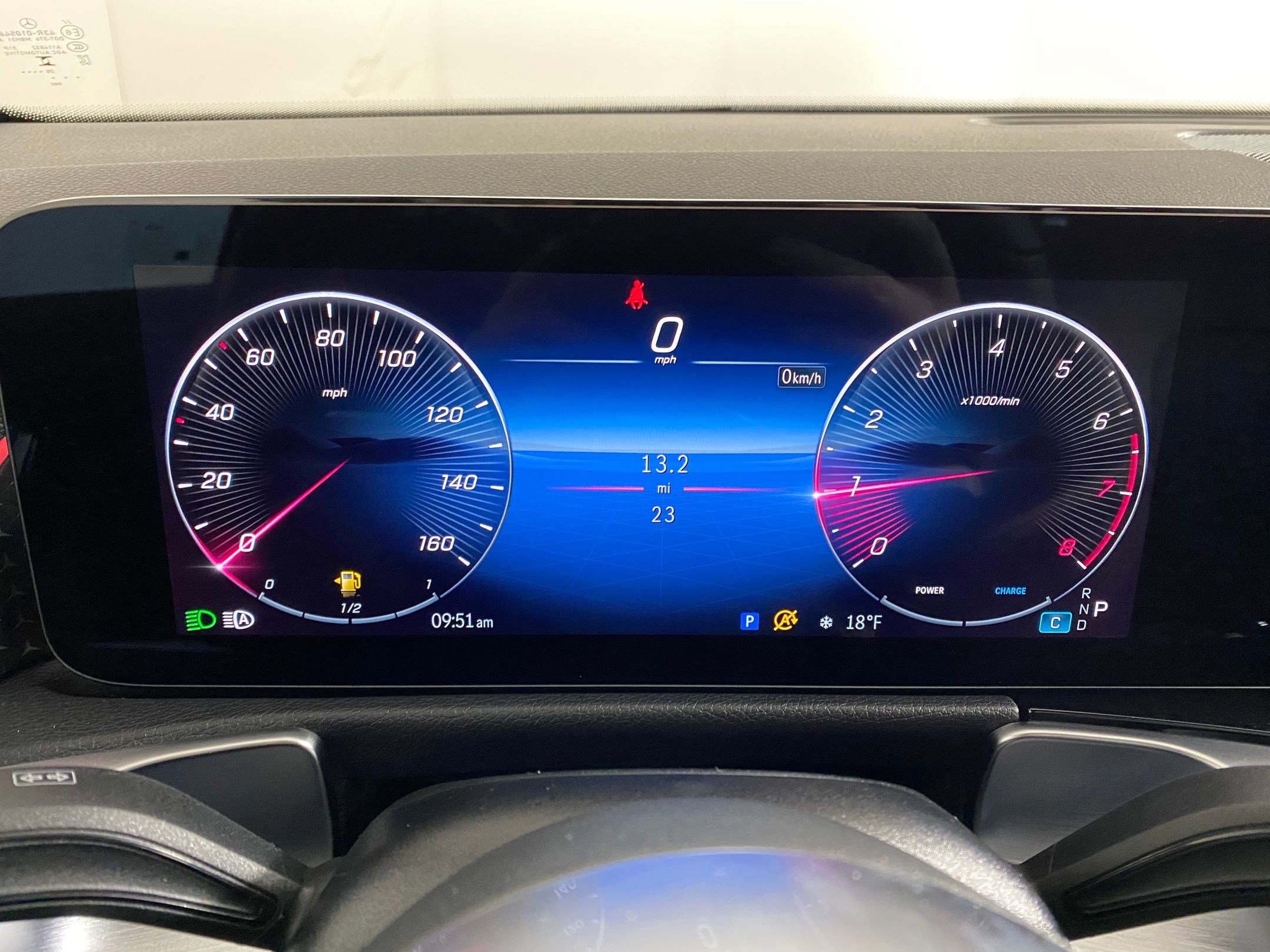 Used 2026 Mercedes-Benz GLB 250 4MATIC image 20