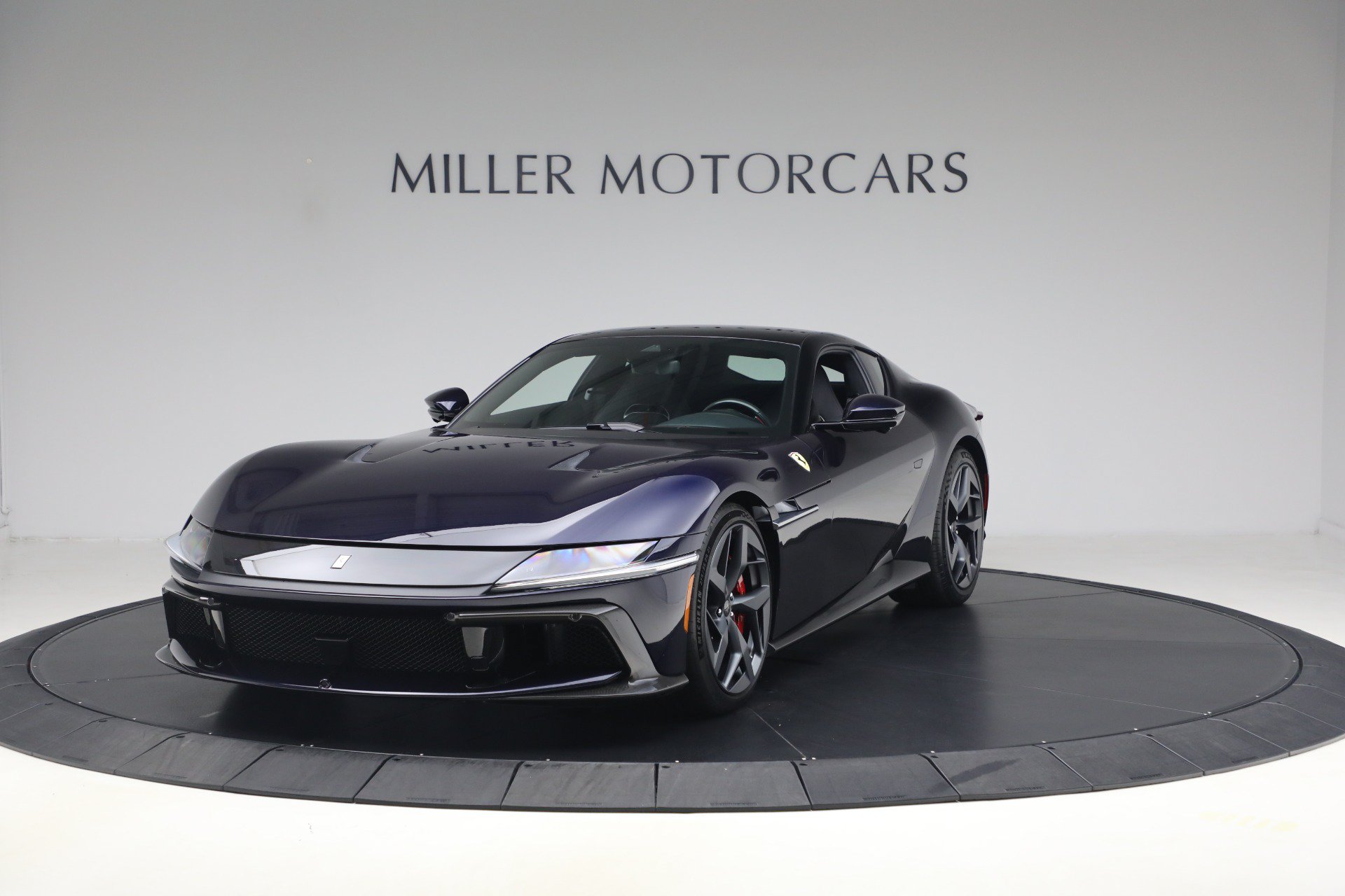Used 2025 Ferrari 12Cilindri RWD image 1