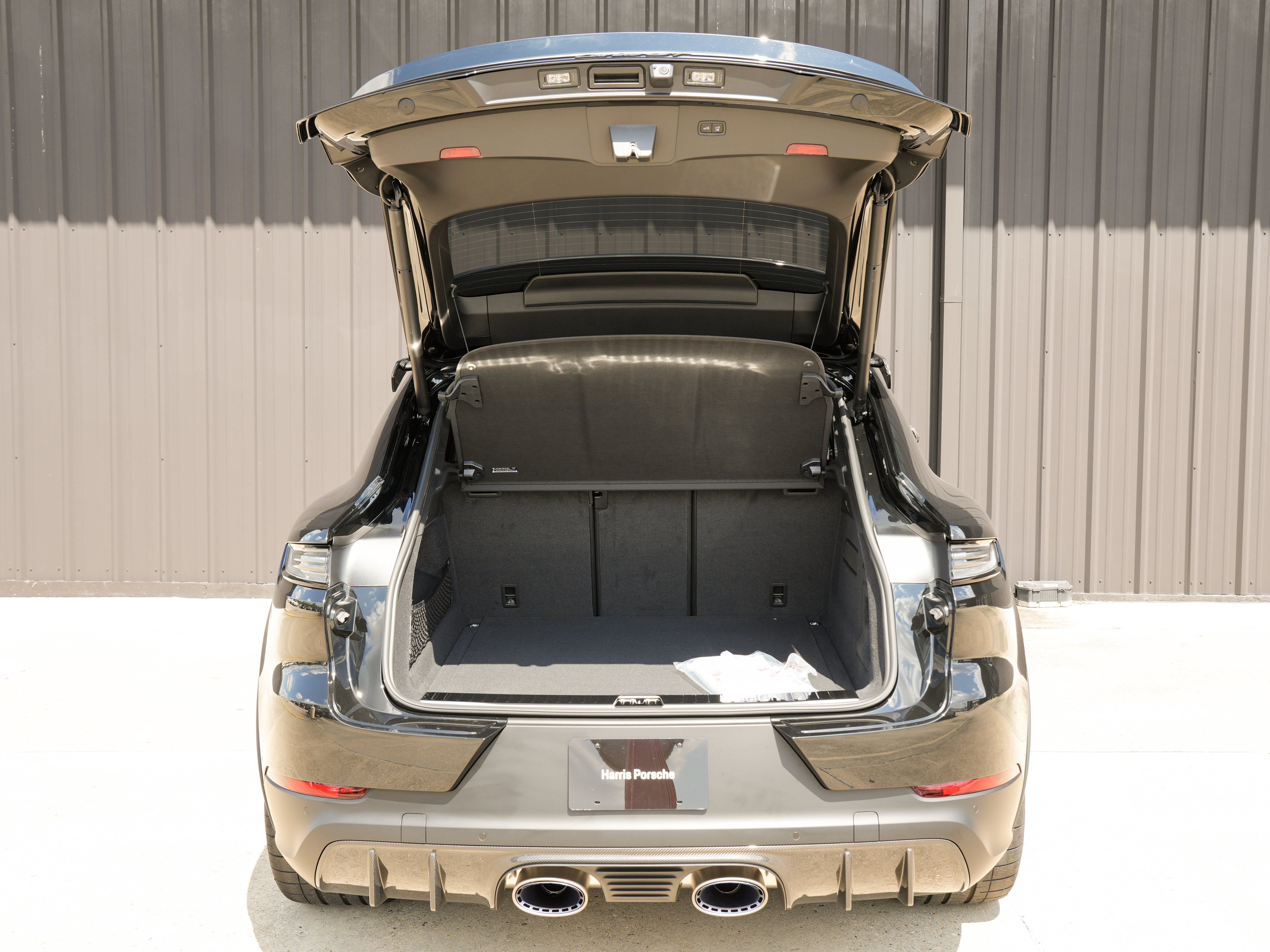 New 2026 Porsche Cayenne Turbo GT AWD/4WD image 6