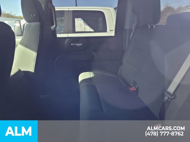 Used 2025 Chevrolet Silverado 2500 Custom w/ Custom Convenience Package image 9