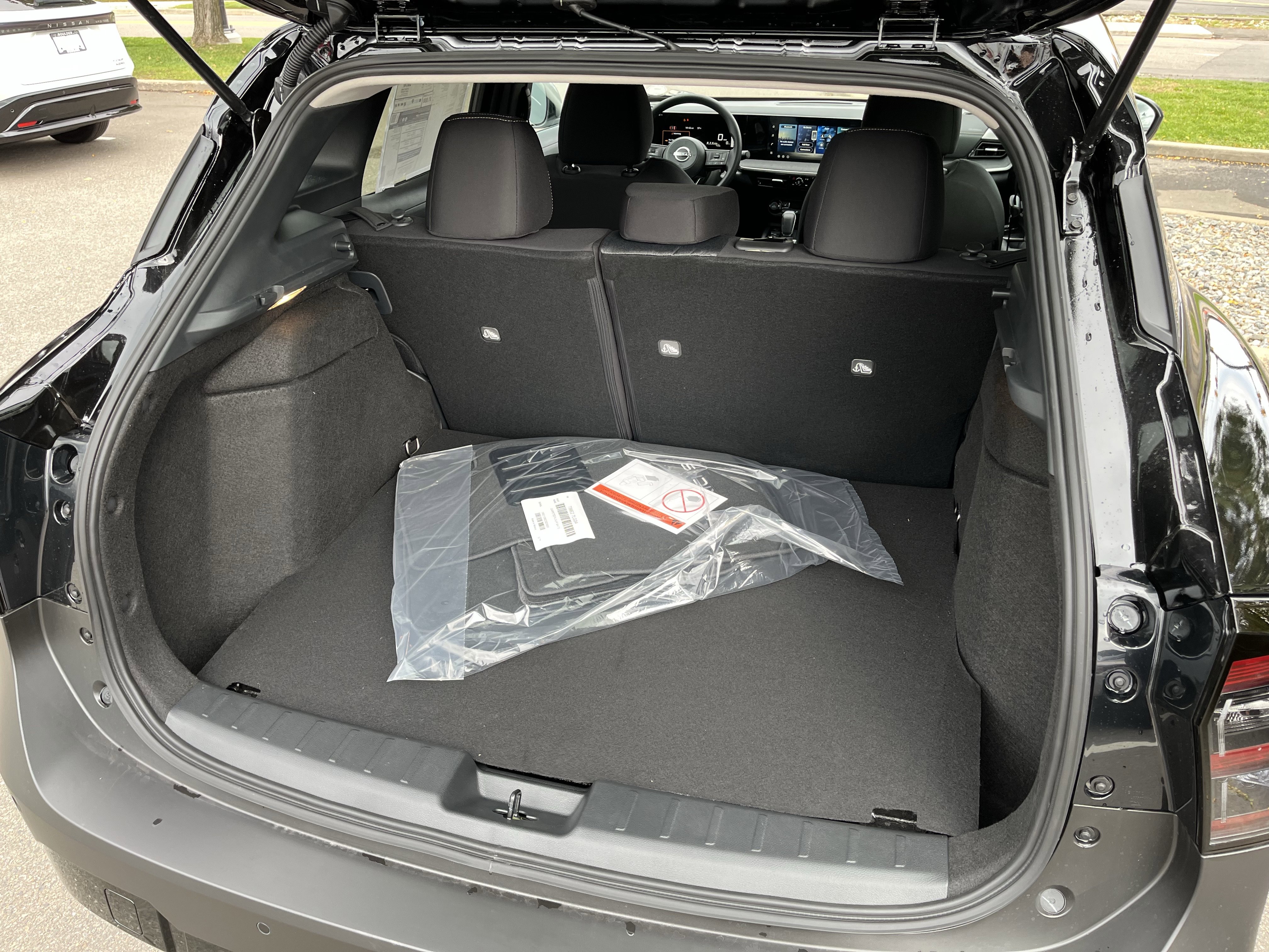 New 2026 Nissan Kicks SV w/ Cold Weather Package image 27