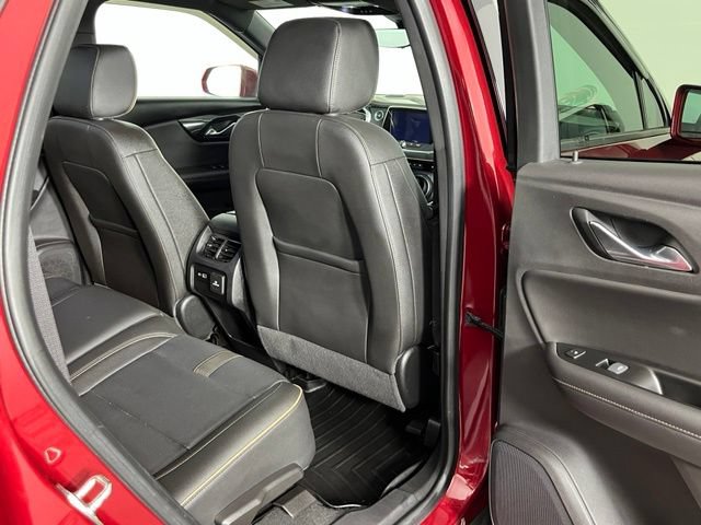 Used 2019 Chevrolet Blazer Premier w/ Sun and Wheels Package AWD/4WD image 31