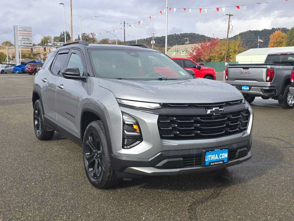 Used 2025 Chevrolet Equinox LT w/ Midnight Edition FWD image 7